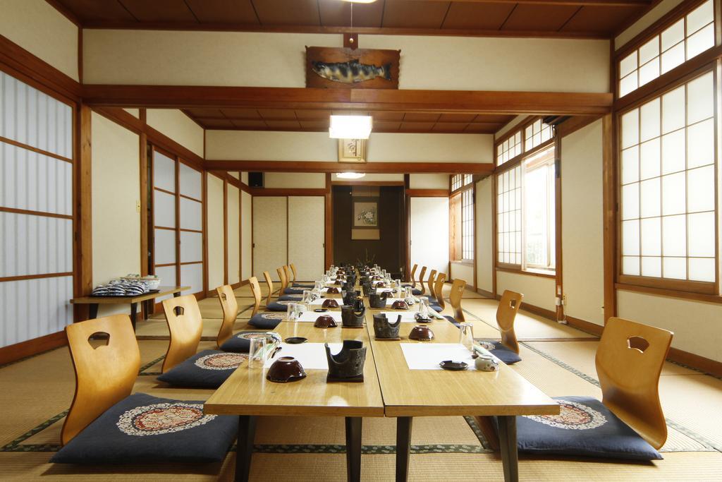 Bekkan Kawanatsu Hotell Shin'onsen Eksteriør bilde